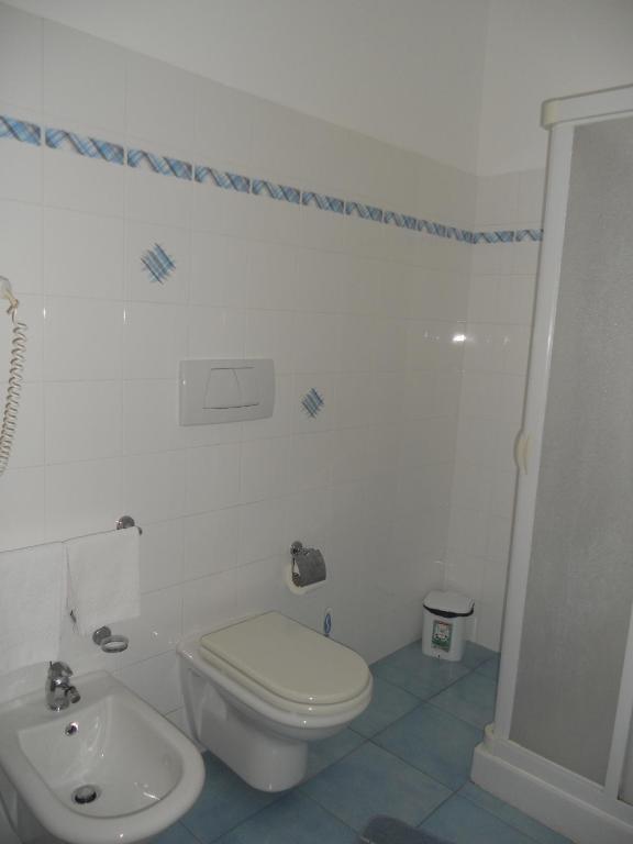 פוצאלו Megaron Hotel חדר תמונה